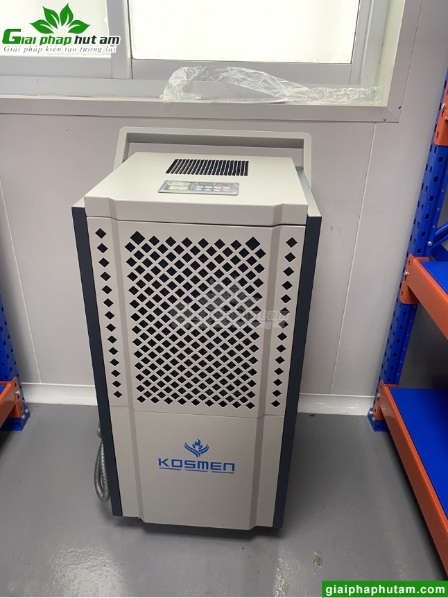 HÌnh ảnh máy hút ẩm 150L lắp tại bệnh viên y học cổ truyền quận 3