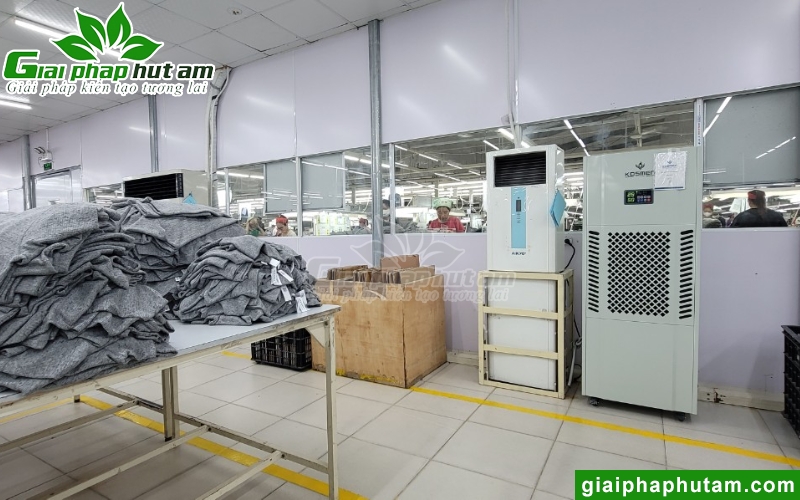 máy hút ẩm bảo quản hàng may mặc 
