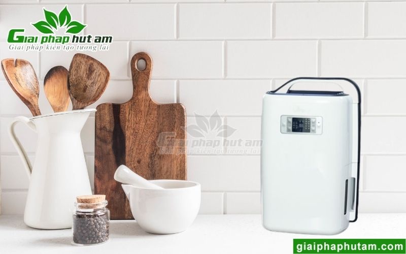 Máy hút ẩm gia đình trong phòng bếp